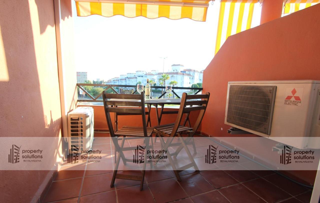 Apartamento Torremolinos - A 600M De La Playa De La Carihuela - Piscina - Parking Gratis - Excelente Conexion Wifi Extérieur photo