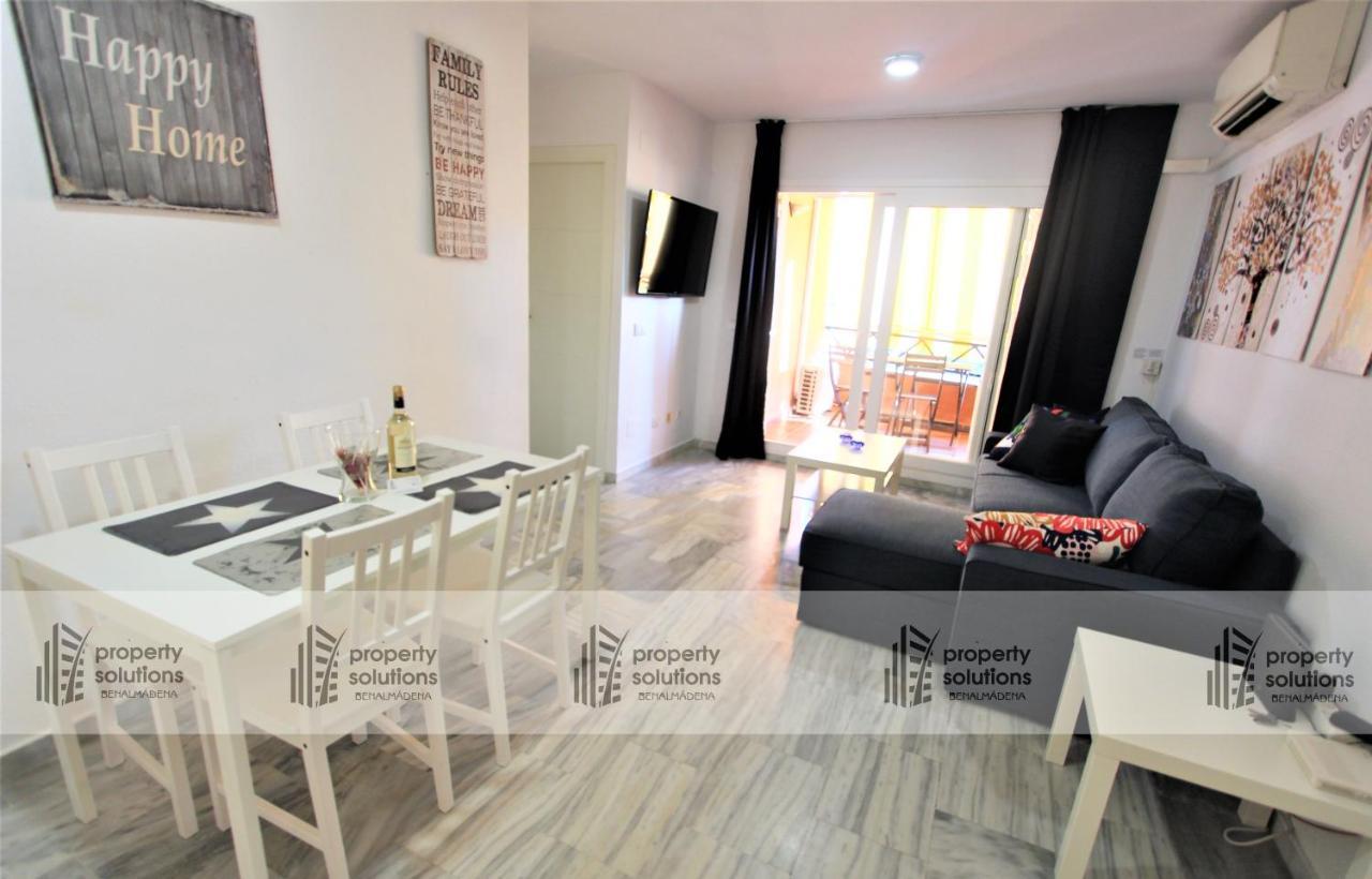 Apartamento Torremolinos - A 600M De La Playa De La Carihuela - Piscina - Parking Gratis - Excelente Conexion Wifi Extérieur photo