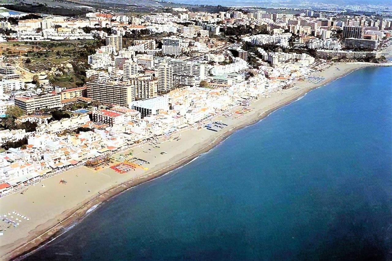 Apartamento Torremolinos - A 600M De La Playa De La Carihuela - Piscina - Parking Gratis - Excelente Conexion Wifi Extérieur photo
